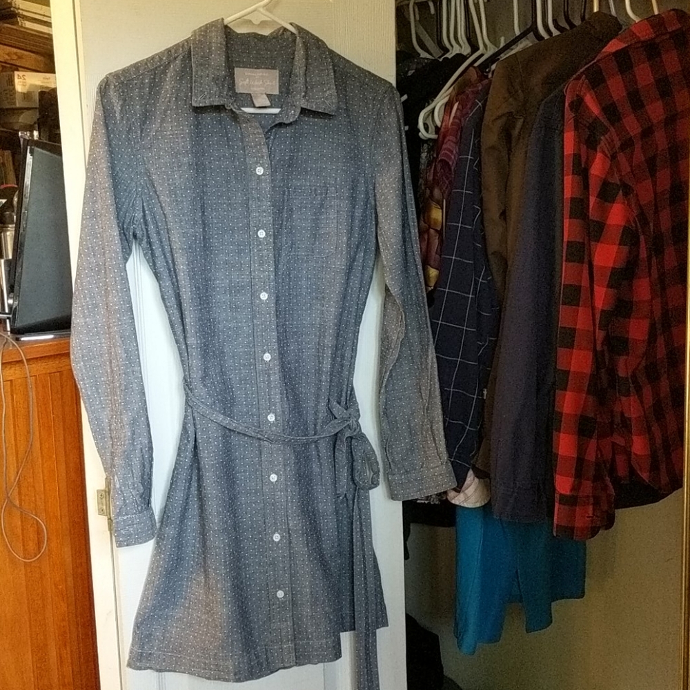 Shirt dress with matching belt